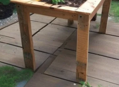 Jak zrobić stół ogrodowy z palet